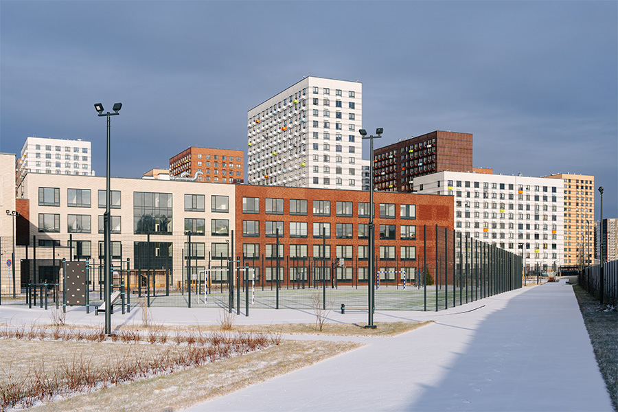 Новая школа рядом с «Бунинской набережной» Новая школа рядом с «Бунинской набережной»