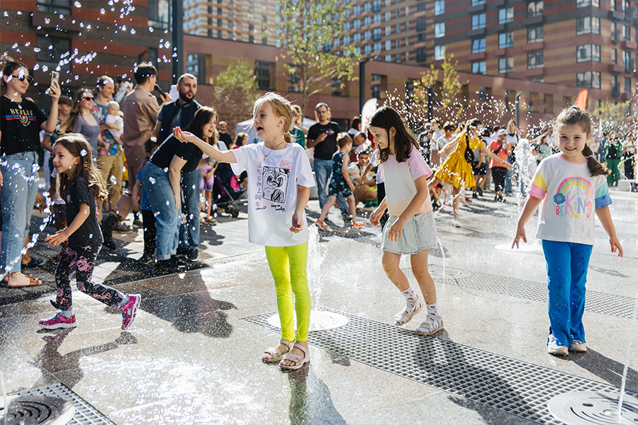 Пешеходный бульвар открыли в Матвеевском кластере